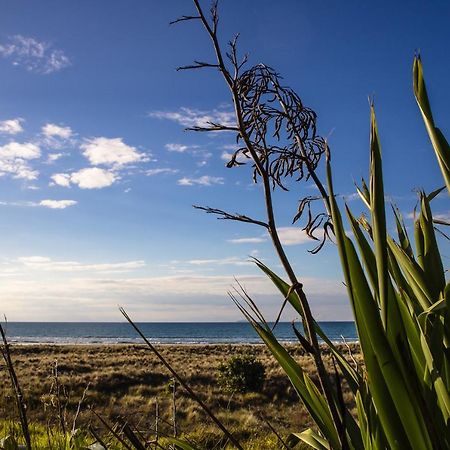 Ohiwa Beach Apartments/ Motel Opotiki Bagian luar foto